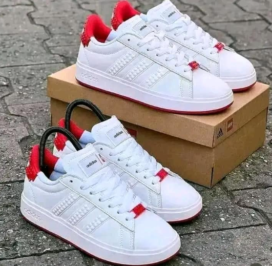 Tenis Adidas LEGO